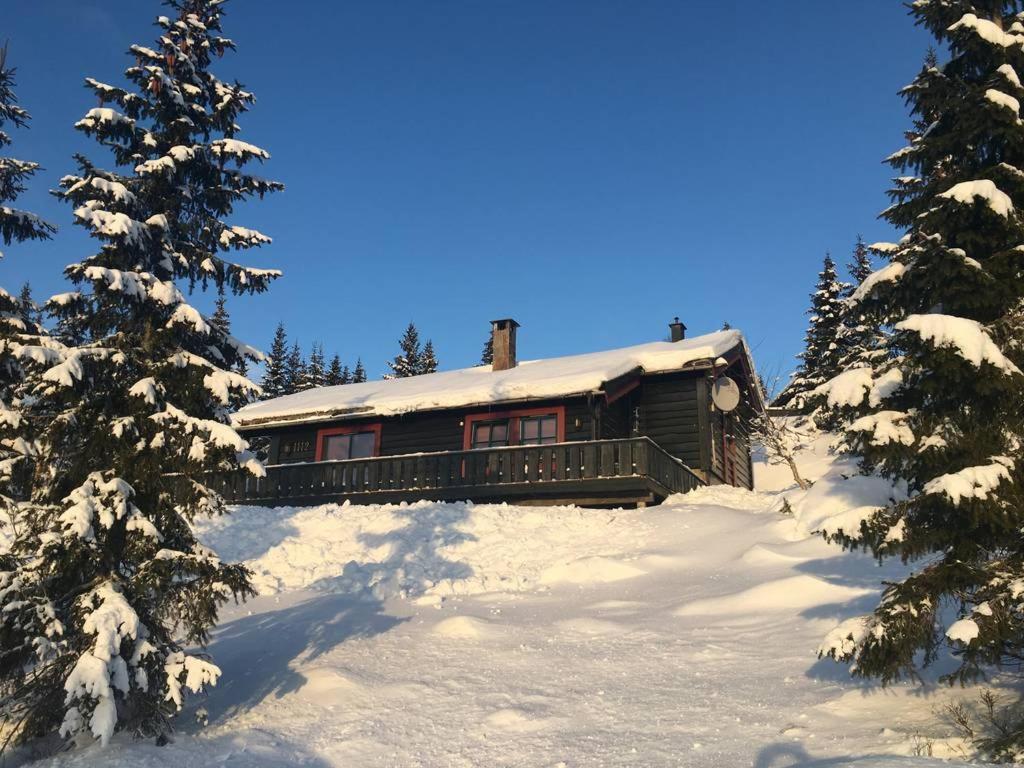 Centrally Located Cottage At Sjusjoen Ski Center Exterior photo